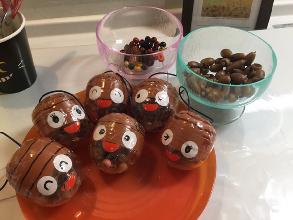 ママの手作りおもちゃ どんぐりマラカス٩ ᐛ و Beans Family Blog